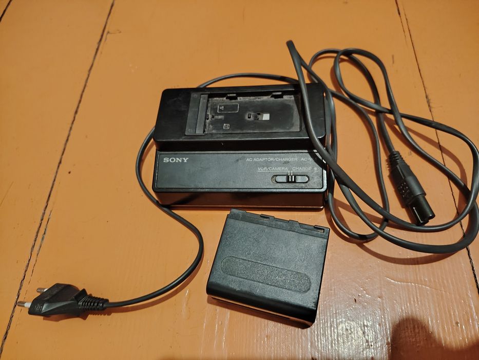 Продам аккумулятор,  зарядная устройсва.