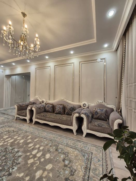 Диван и 2 кресла