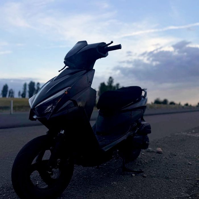 Продаёться Скутер 150куб Италия