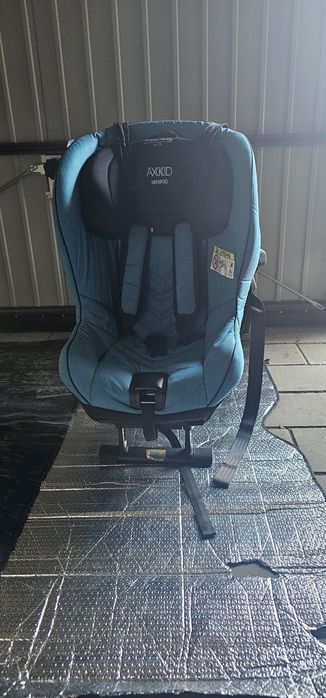Scaunel auto AXKID MINIKID