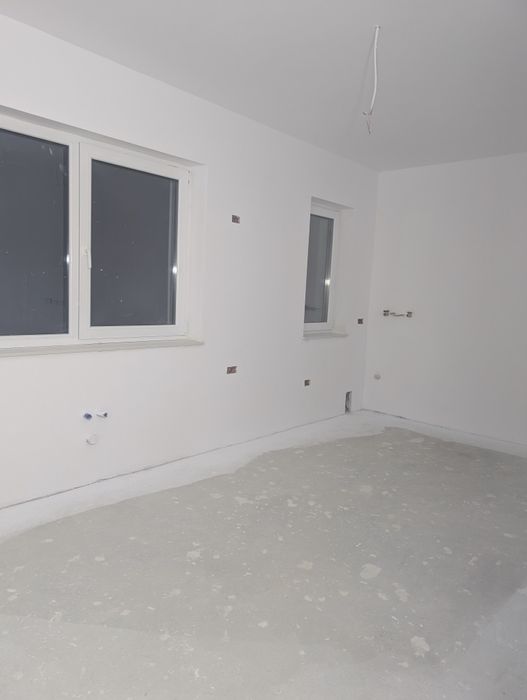 Vând casă în Sântandrei