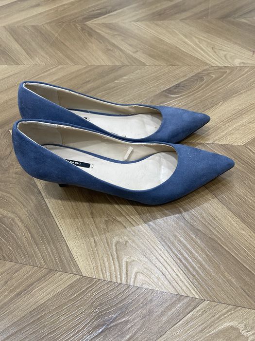 Продам 36 р в отличном состоянии Zara