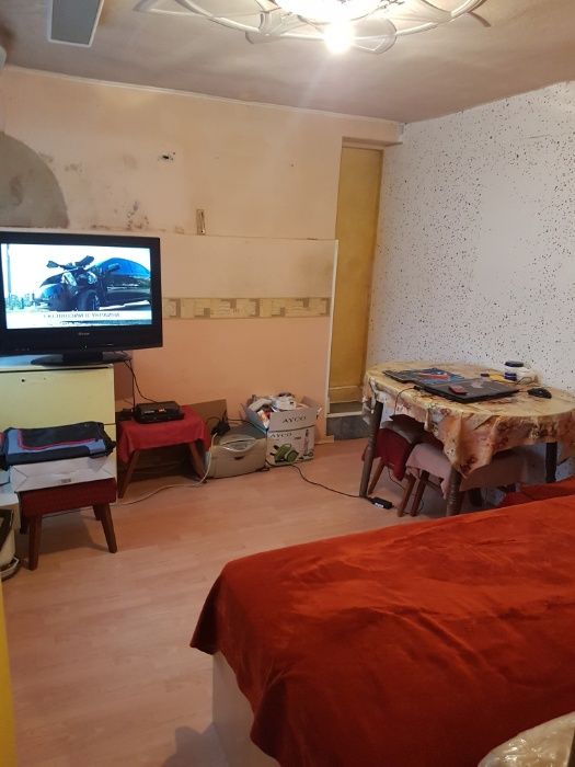 Къща със самостоятелен собствен парцел