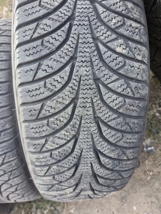 На Ларгус Весту Логан Сандеро R15