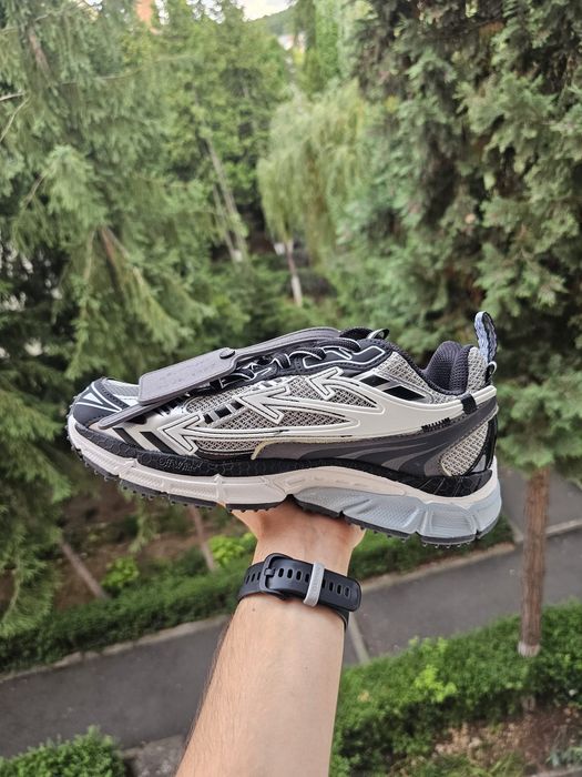 Off White Be Right Back 42