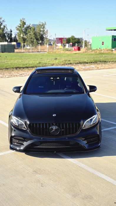 Mercedes-Benz E220D W213 - Pachet Full AMG Panther