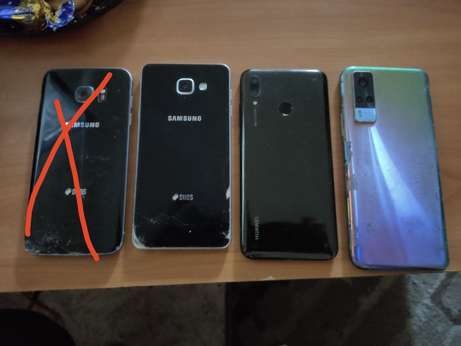 Продам смартфоны.