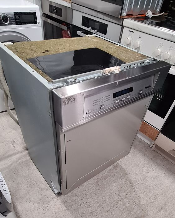 Съдомиялна за вграждане Miele A+++ 60см