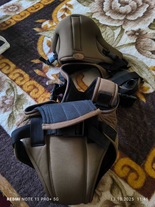 Кенгуру за носене на бебе