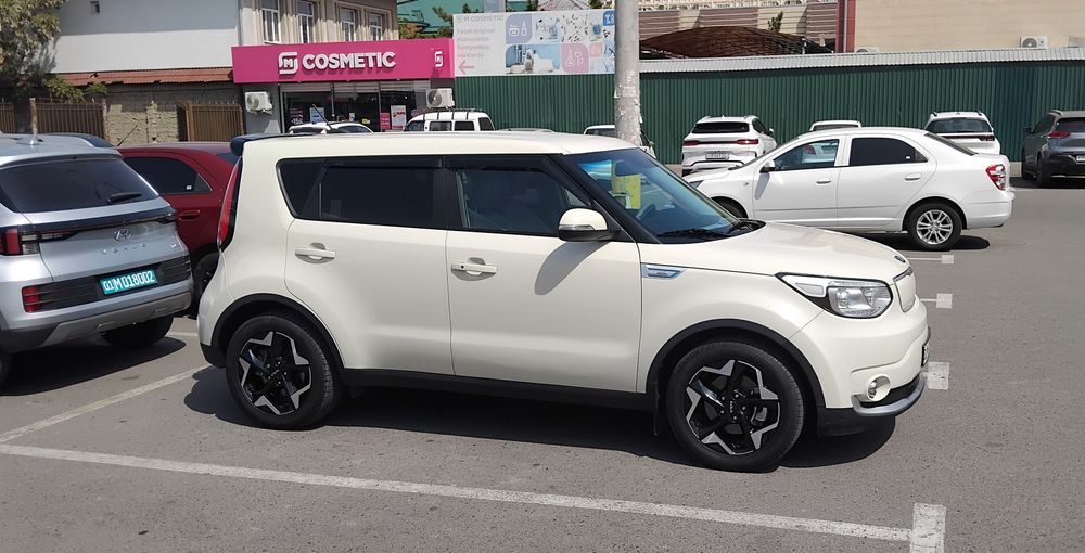Электромобиль Kia Soul EV 2018