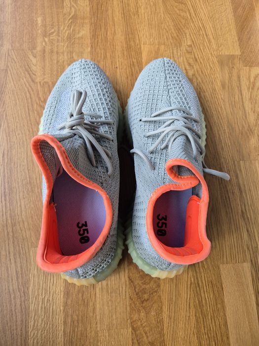 Adidas Yeezy Boost V2