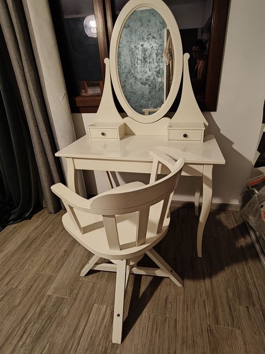 Masa de toaleta și scaun ikea