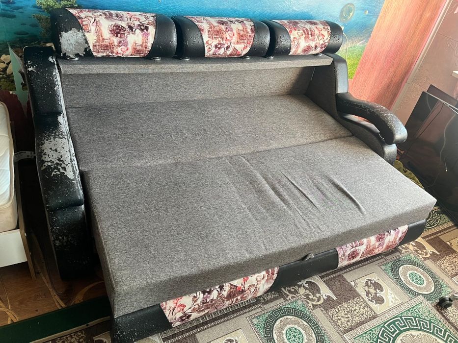 Отдам диван бесплатно