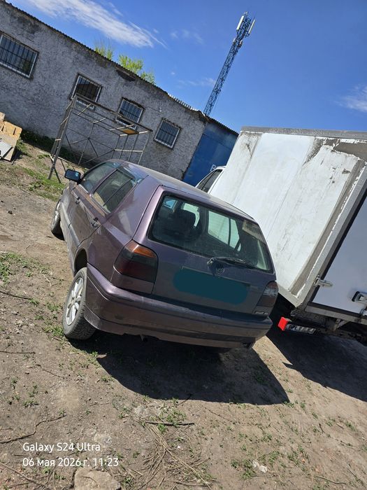 Продам гольф 3  1.6