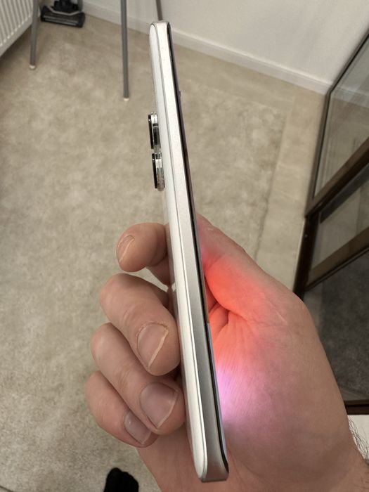 Vand Xiaomi Redmi Note 13 Pro+