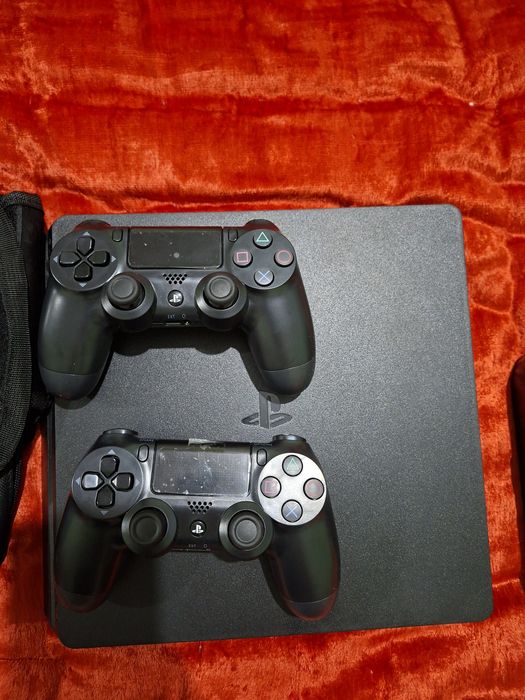 Пластешн 4 слим 1 трабаят