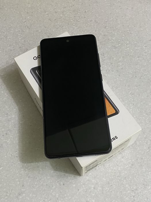 Samsung galaxy a52 128 ГБ