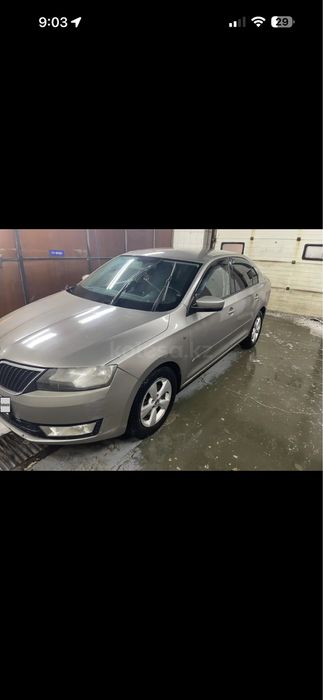 Продается Skoda Rapid срочно