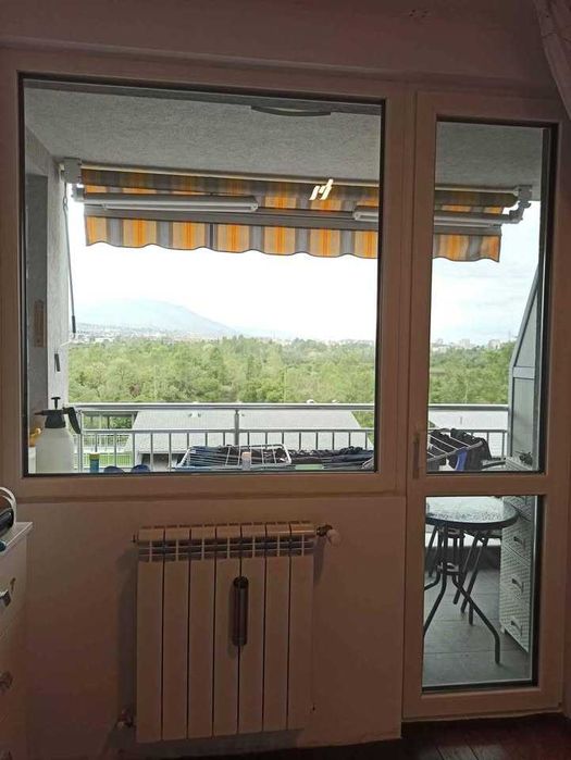 PVC дограма VIVAPLAST, двоен стъклопакет, комарници