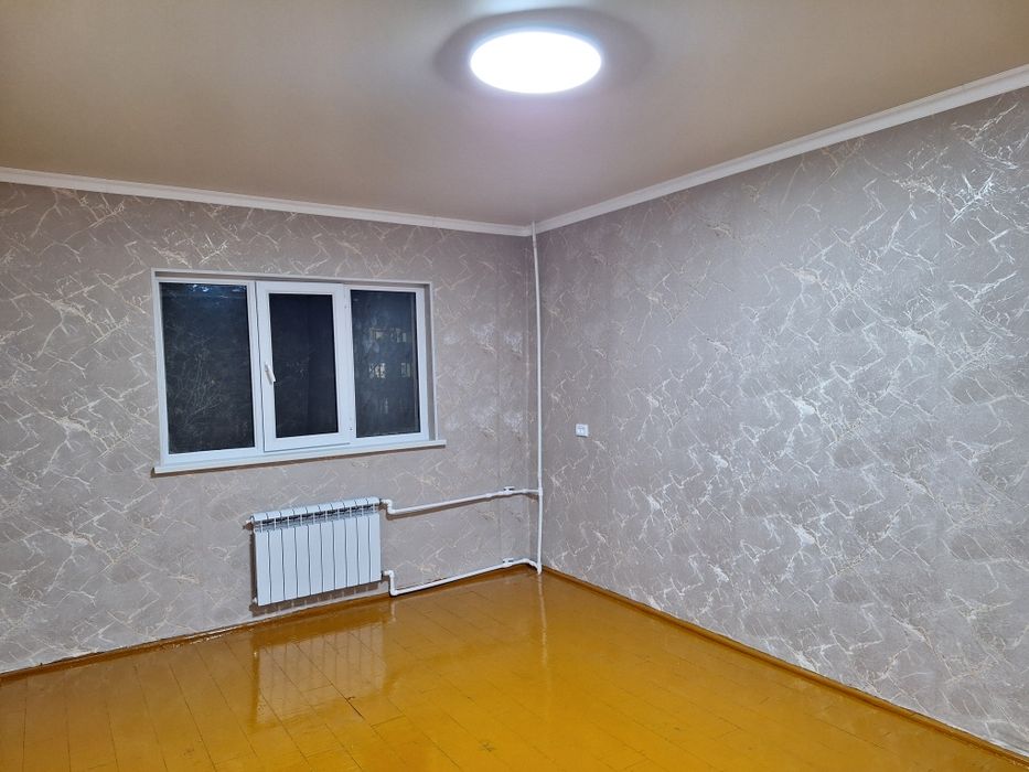 Продаётся  2 комнатная