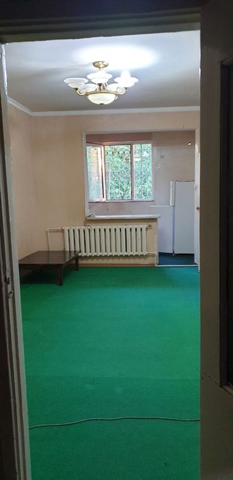 Сдаётся 2-х комнатная квартира на долгий срок.