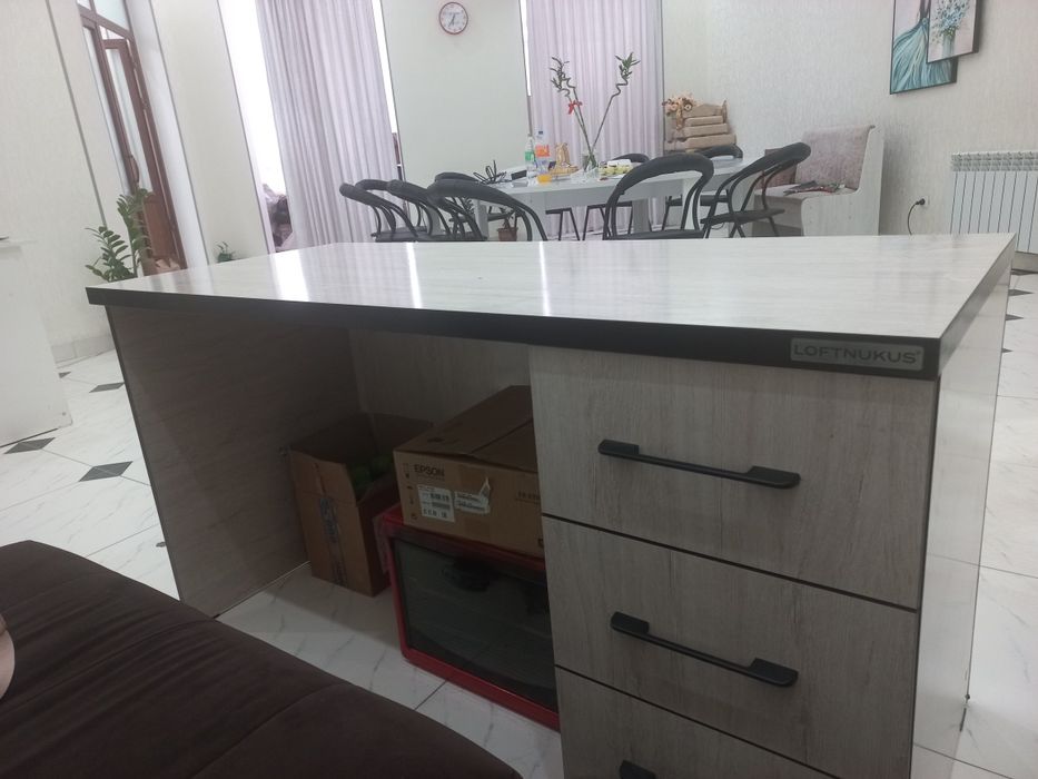 Оффисный комплект мебель