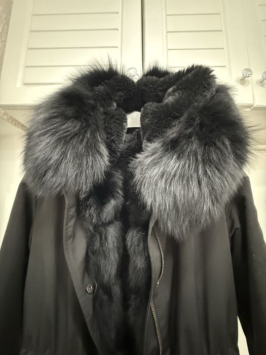 Зимно палто с естествен косъм от лисица