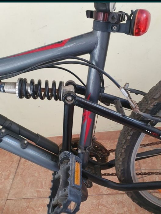 Bicicleta adult rockraider full