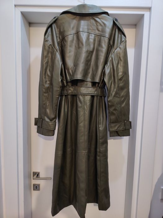 Trench Pull&Bear nou, masura M