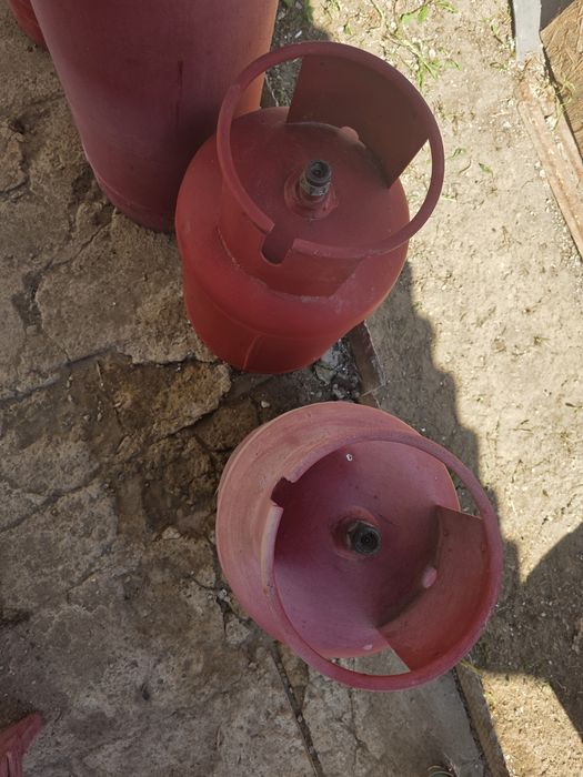 Газовый баллоны продам