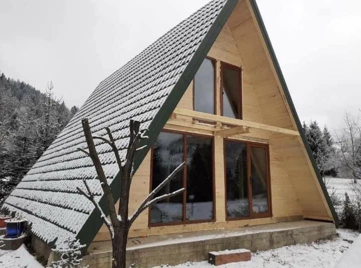 Casute modulare din strctura metalica