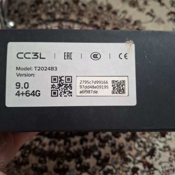 Teyes CC3 4/64 9 dyum orginal Ideal holatda