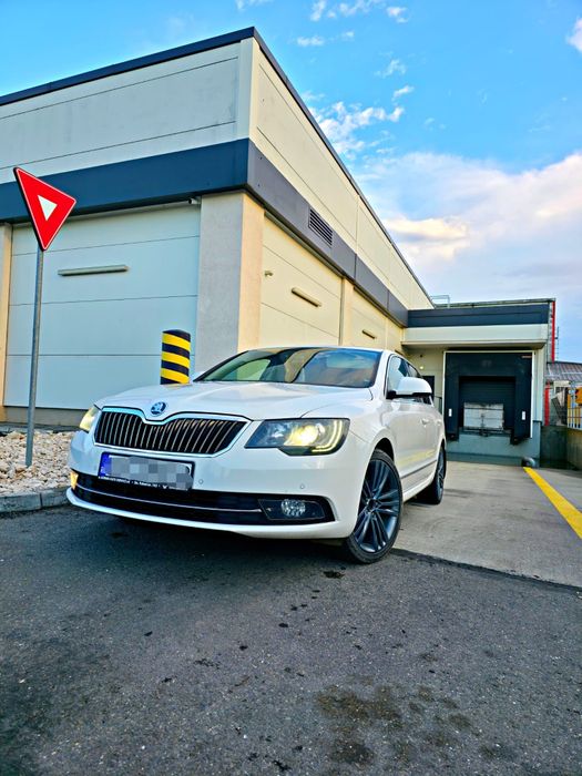 Skoda suberb, 2015, automata