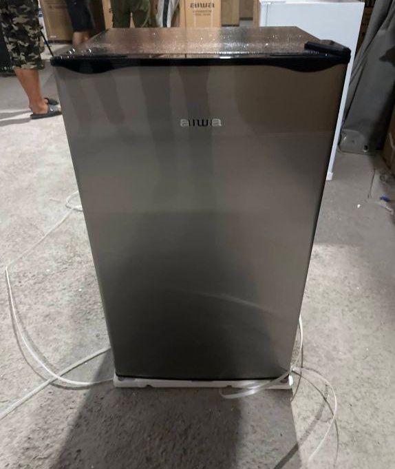Холодильник Aiwa 90L