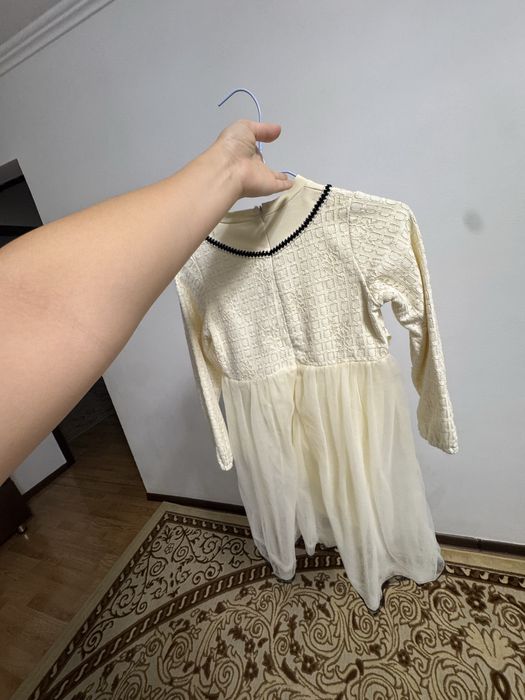 Платье для девочки на 7,8 лет