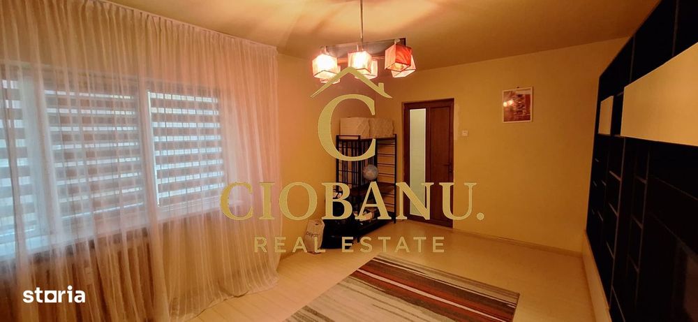 Apartament etaj 3/8 decomandat zona 1 Mai-Sara de vanzare