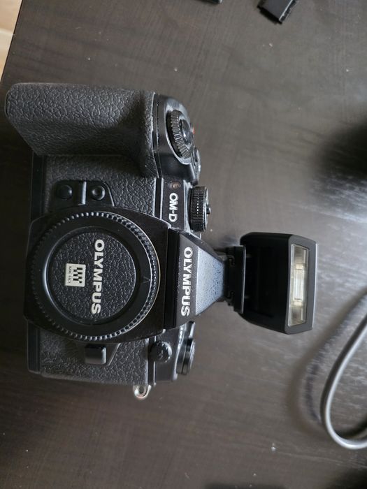 Olympus OM-D E-M1