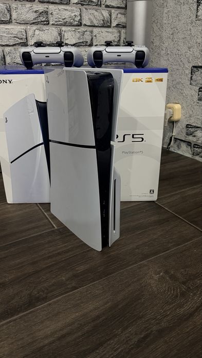 Продам PlayStation 5