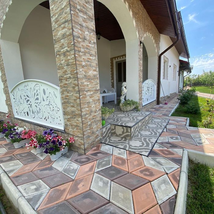 Balcoane - Balustrade - Porti si Garduri La Comandata