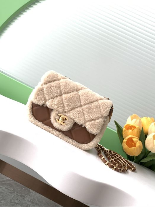 Дамска чанта Chanel Teddy Flap