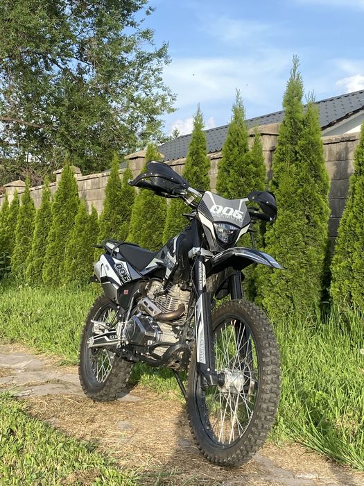 Продам мотоцикл bek moto 006