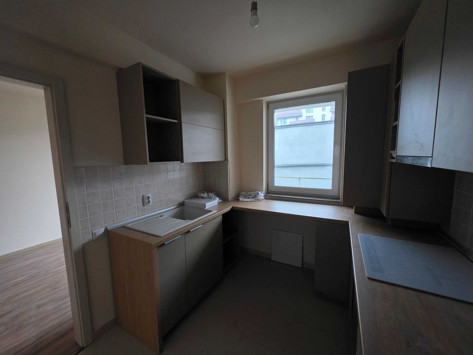 Apartament doua camere mobilat Intre Lacuri