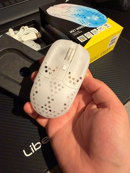 Mouse gaming Xtrfy MZ1 Wireless RGB White