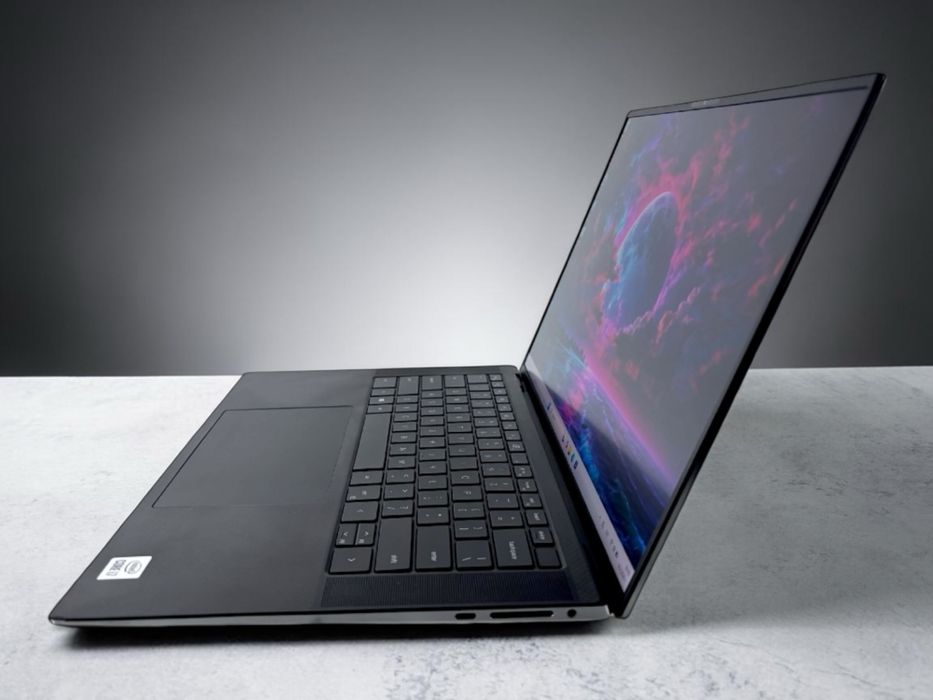 Лаптоп DELL Precision 5550 15.6" WUXGA i7-10750H 16RAM 512SSD Quadro T1000 Гаранция!