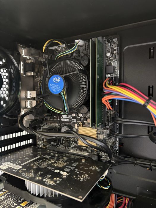 Бюджетен компютър Intel Core i7 7700, Nvidia GTX 1050TI 4GB ,16GB Ram,240GB SSD