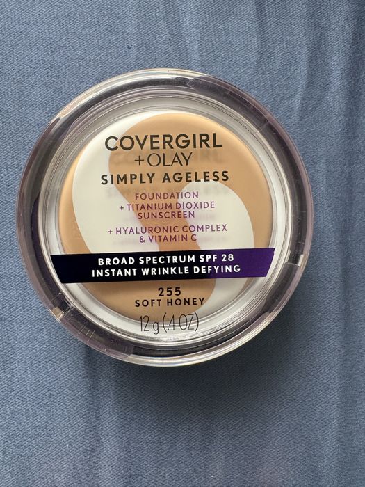 Cosmetice:rujuri,ser,fond de ten,