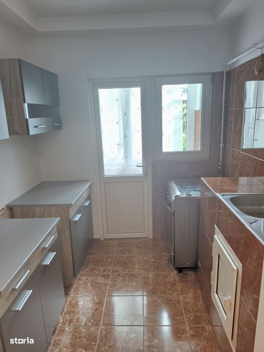 Apartament 3camere de închiriat