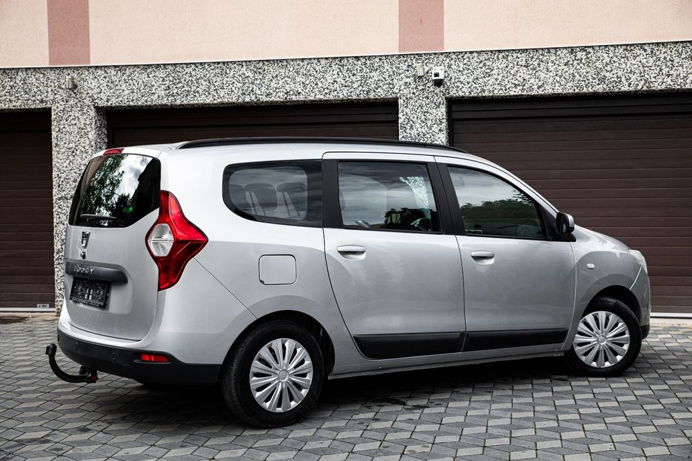 Dacia Lodgy 1.5 Diesel~Navigație~Senzori parcare~ Euro 5