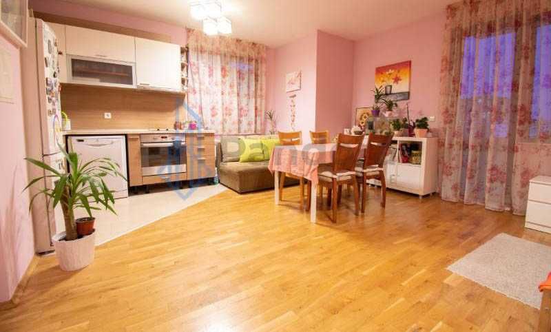 Дава се под наем Тристаен апартамент в София, Редута - 70 кв.м за 375 € - Снимка #1