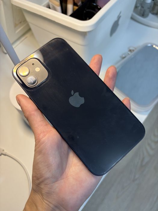 Мобильные телефоны